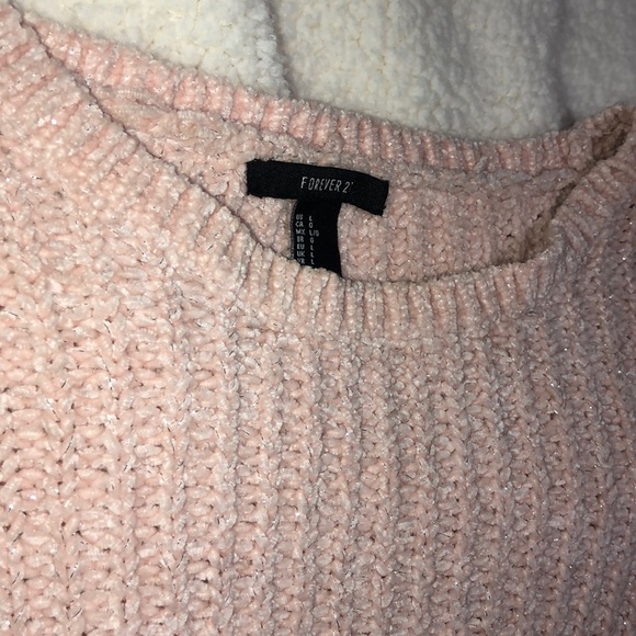 Forever 21 Light Pink Crop Sweater: LARGE - Picture 2 of 4